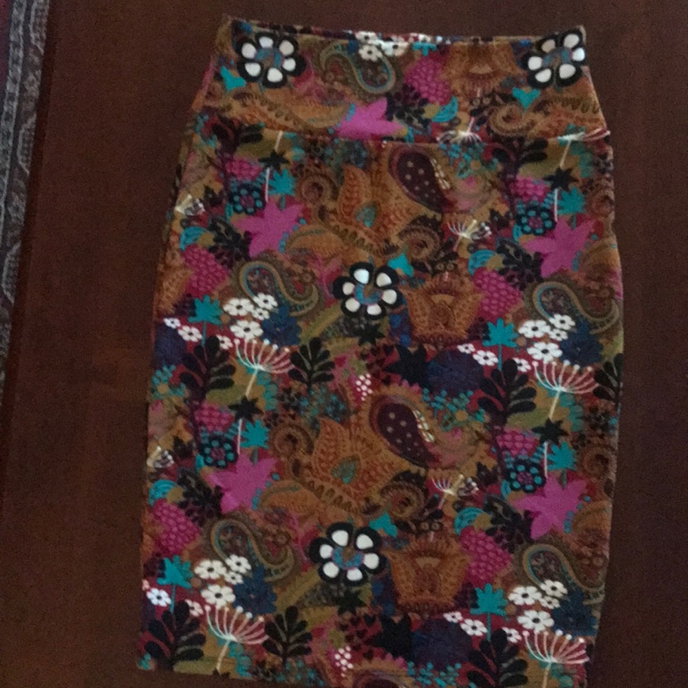 LuLaRoe Cassie Pencil Skirt M floral